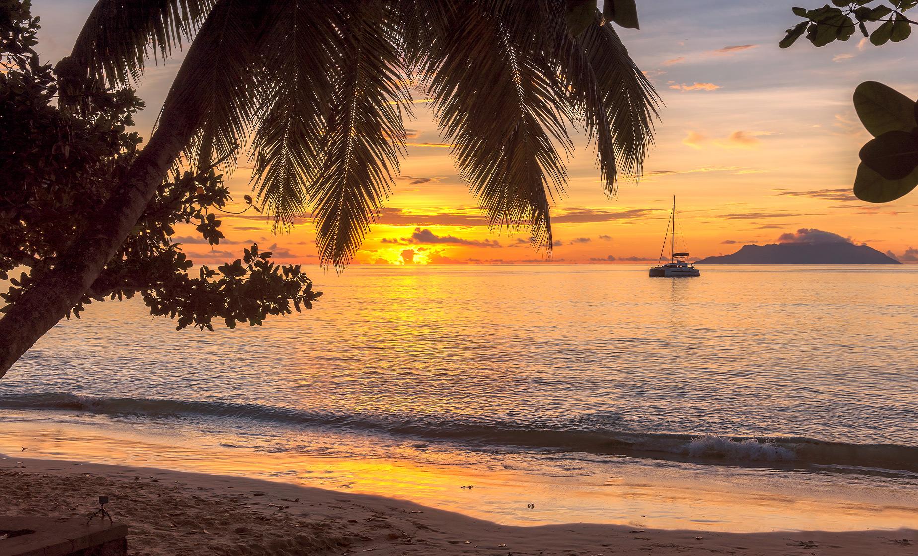 Catamaran Sunset Sail - Image 1