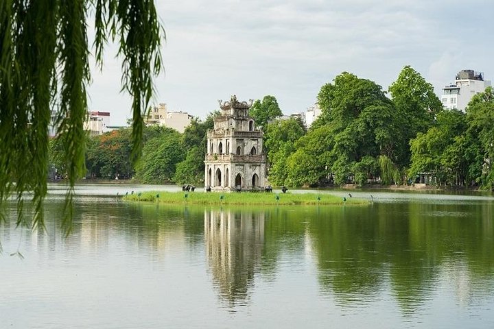 6Day Package Tour North-South: Sai Gon - Hanoi - Ha long Cruise  - Image 3