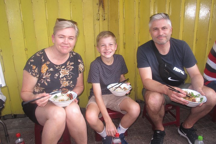 Big Eats & Small Seats - Image 3