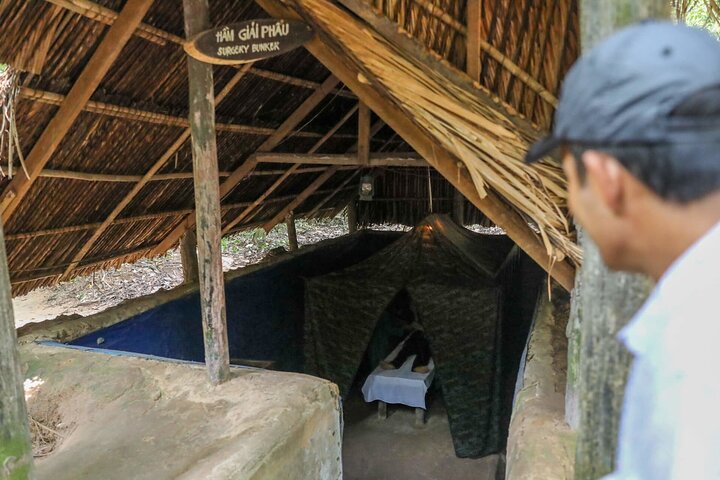 CuChi Tunnels & Buffet Dinner Queen Cruise River-VIP Tour  - Image 3