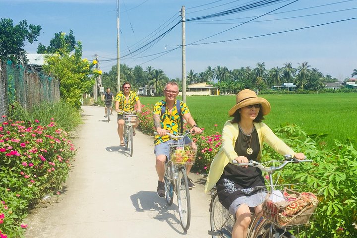 Explore nature Southern tour 2 days 1 night Tiny homestay - Image 1