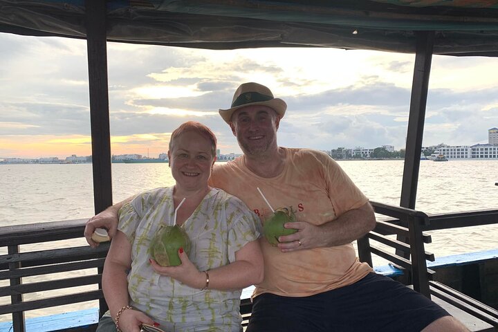 Full-Day Private Luxury Tour in Mekong Delta Sunset Cooking classes - Image 1