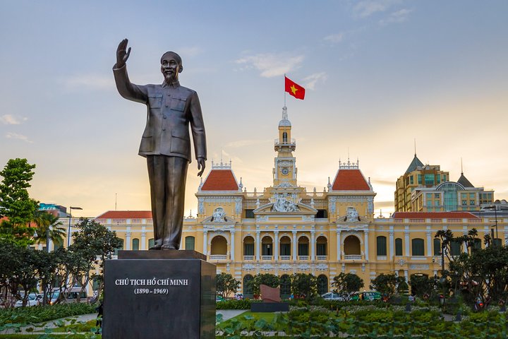 Ho Chi Minh City Shore Excursion: Private City Tour Including Cyclo Ride - Image 4