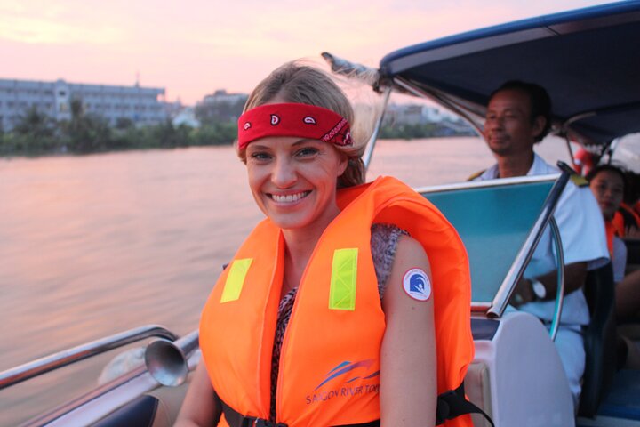 Luxury Tour to Cu Chi Tunnels in Ben Dinh by Speed Boat - Image 2