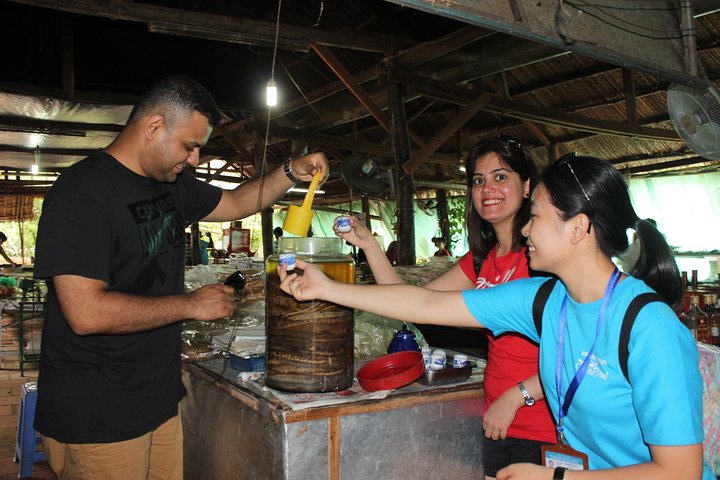 Private Cai Be Floating Market with Cooking Class - Image 3