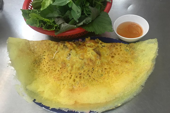 Private Half-Day Ho Chi Minh Food Tour with Local Students - Image 4