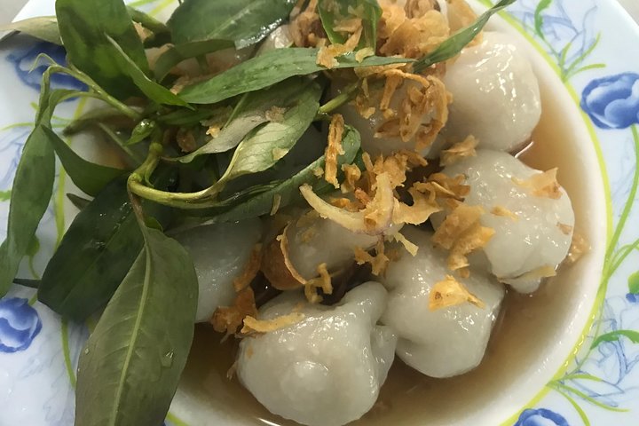 Private Ho Chi Minh Street Food Tour by Motorbike with Ao Dai Female Rider - Image 5