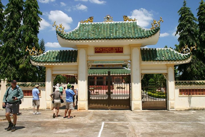 Private Long Tan Tour and Nui Dat Battle Field - Image 2
