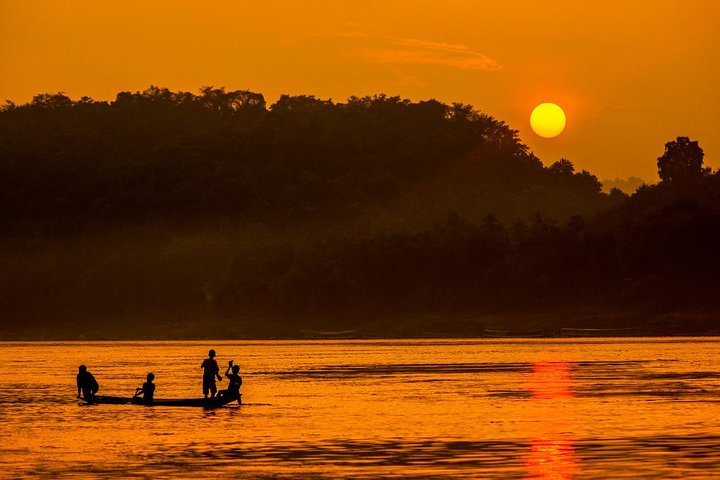 PRIVATE Luxury Sunset Mekong AFTERNOON TRIP with BBQ DINNER & COOK CLASS - Image 3