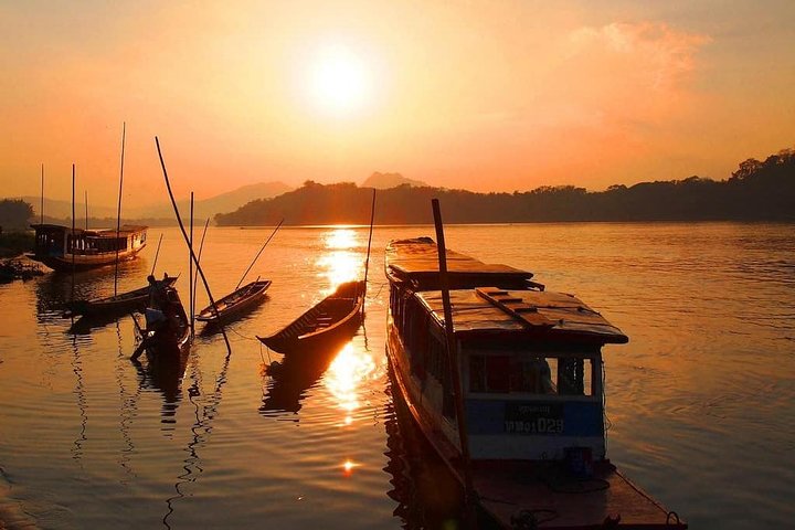 PRIVATE Luxury Sunset Mekong AFTERNOON TRIP with BBQ DINNER & COOK CLASS - Image 5