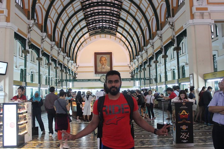 Private Saigon City Tour Full Day by car - Image 3