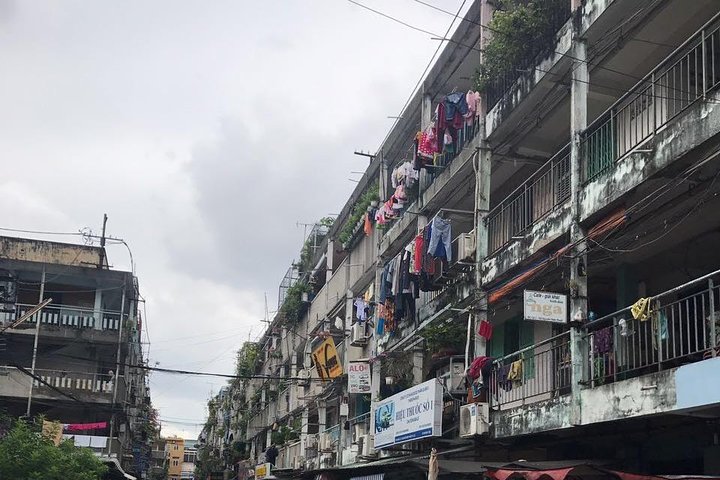 Private Saigon Sightseeing Tour by Scooter - Image 5