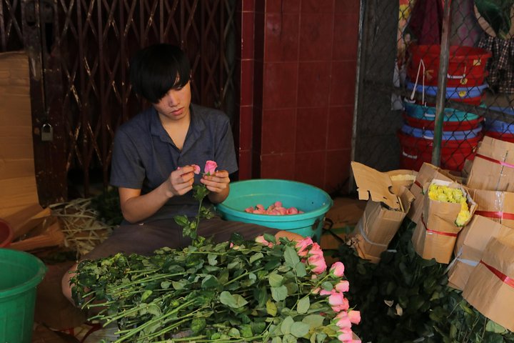 Private Saigon Unseen Tour by Scooter - Image 2