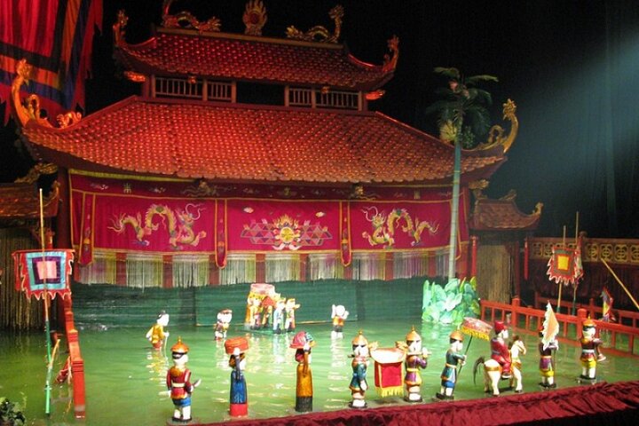 Water Puppet Show/ Foot Massage - Dinner Cruise Saigon Night Private Tour - Image 3