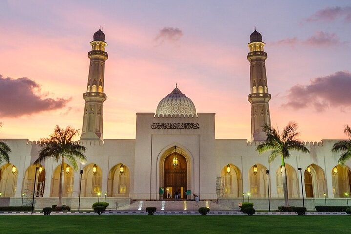 4 Hours Private Tour in Salalah City - Image 2