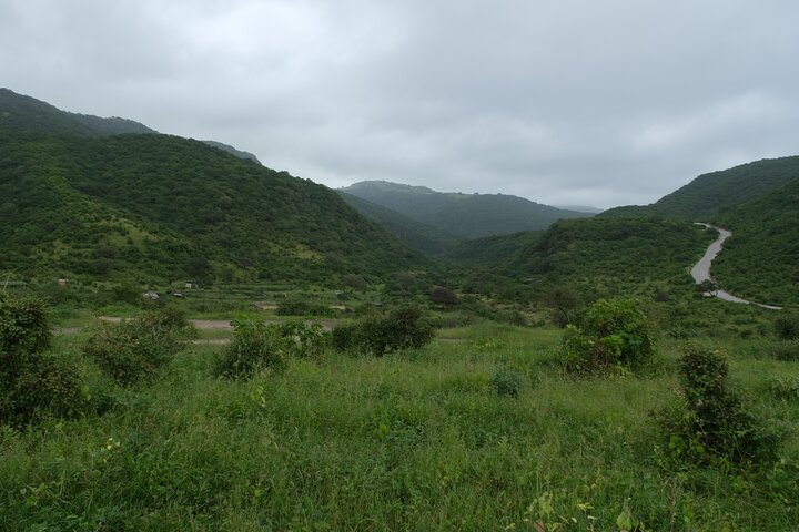 Amazing Waterfalls Valleys and Springs Rainy Season Special Tour - Image 3