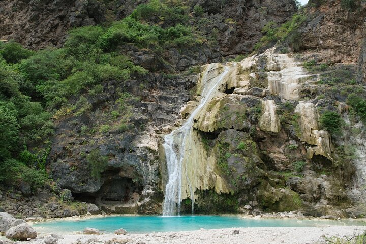 Amazing Waterfalls Valleys and Springs Rainy Season Special Tour - Image 1