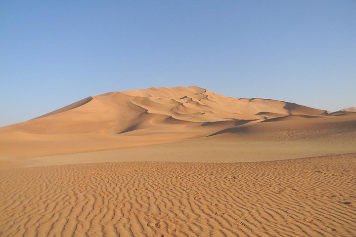 Desert Safari in the Rub al Khali - Image 1