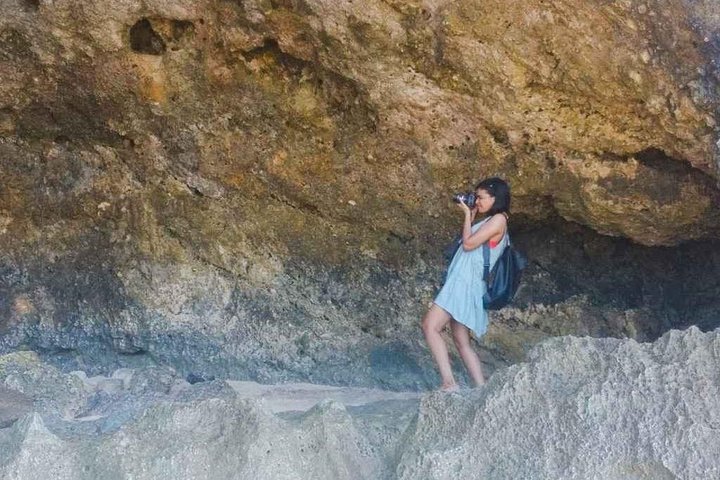 East Jewels with Wadi Darbat :Salalah tours - Image 1
