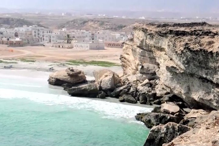 East Jewels with Wadi Darbat :Salalah tours - Image 5