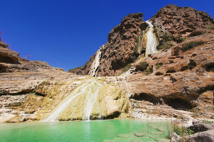 East of Salalah private tour - natural beauty and historical heritage - Image 1