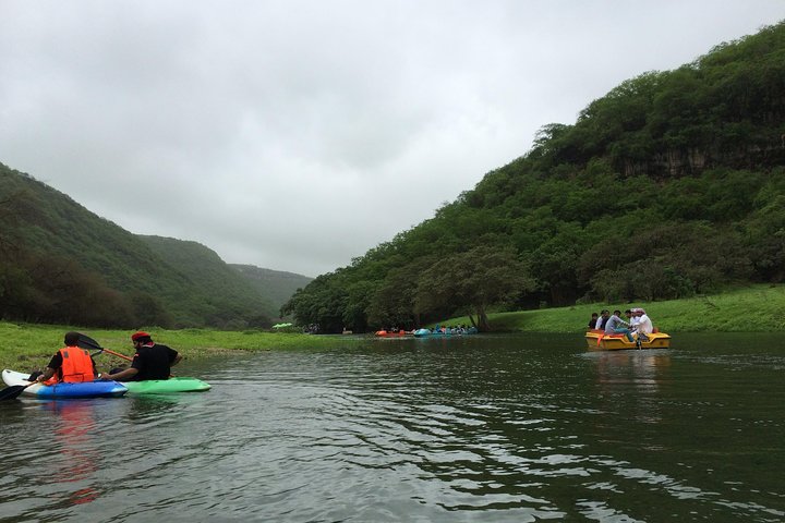 East & West Salalah Combination Tour - Darbat Waterfall, Mughsail - Image 5