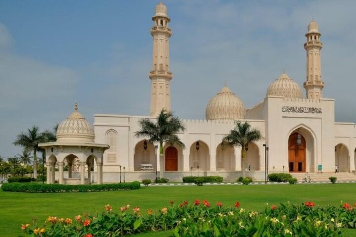 Private Half-Day Salalah City Tour - Image 1