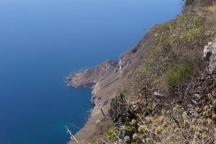 Private tour Mountains and beaches of the West coast (Fazaya beach+Shaat cliff) - Image 3