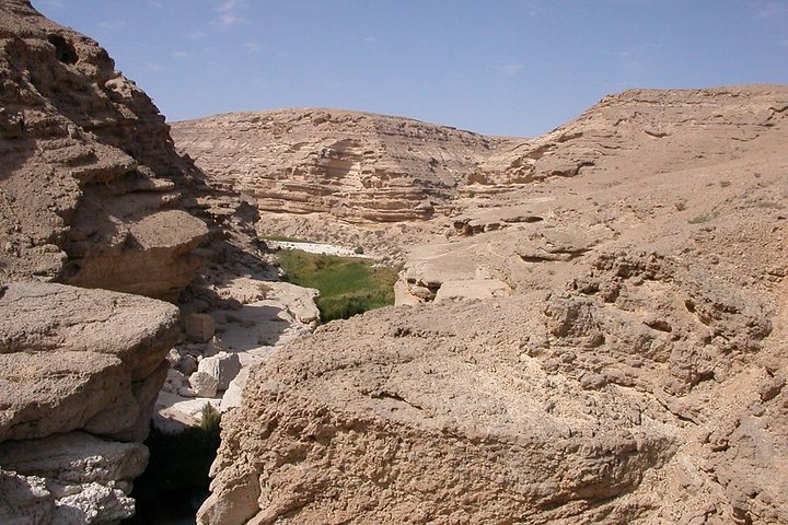 Wadi Ayun :Salalah Tours - Image 2