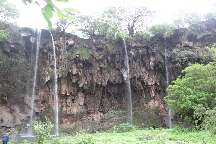 Wadi Ayun :Salalah Tours - Image 4