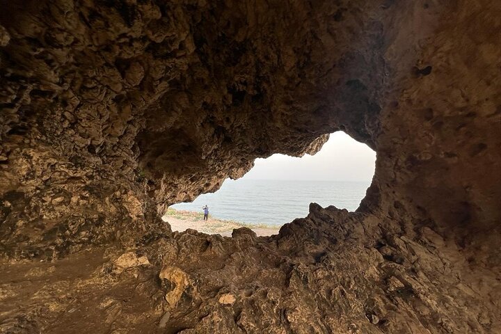 West Salalah 6-8 hours Tour - Mughsayl & Fazayah Beach Adventure - Image 2