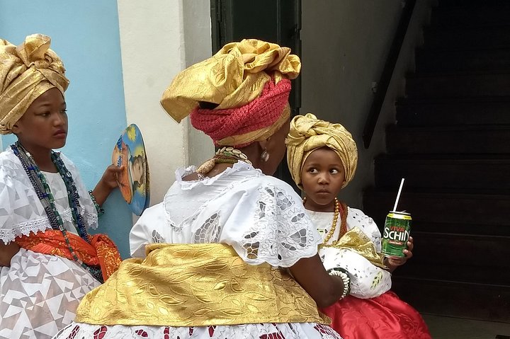 Bahia By Night: Dinner and Folkloric show - Image 1