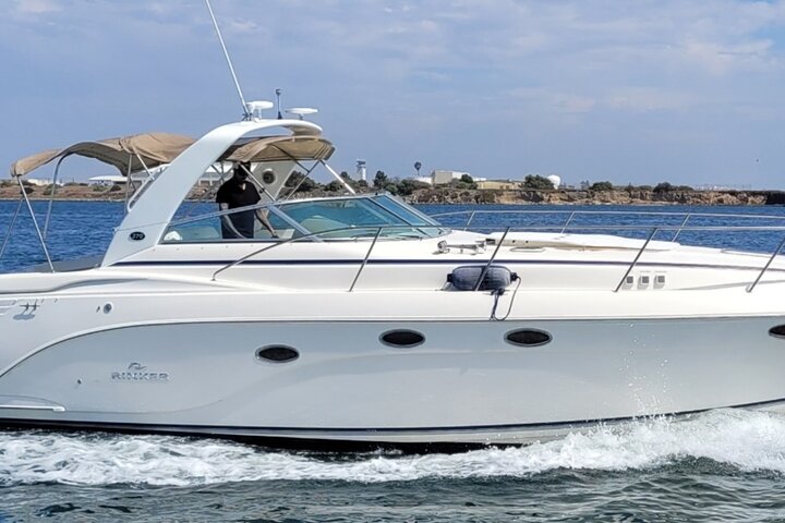 Private Luxury 45' Bay Cruiser Tour in San Diego: Suitable for Any Events  - Image 1