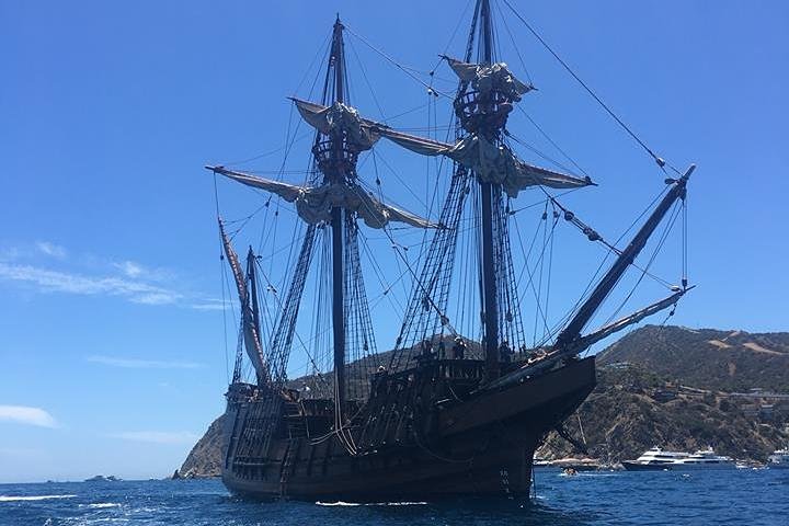 Sailing Charter Sightseeing Cruise on San Diego Bay up to 6 Guests - Image 3