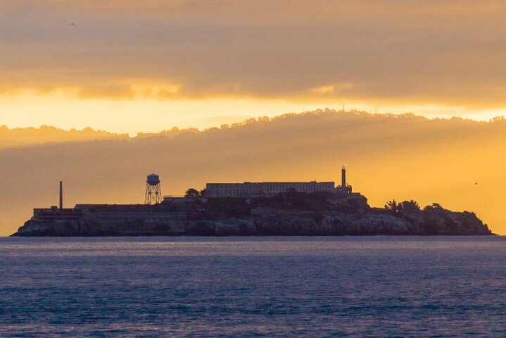 2-Day Hop-On Hop-Off Tour & Alcatraz - Image 1