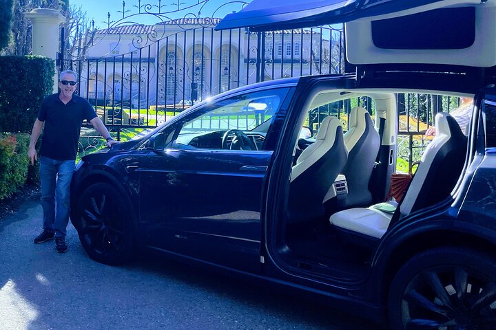 5-Hour Private Tesla Wine Tours in Napa and Sonoma - Image 1