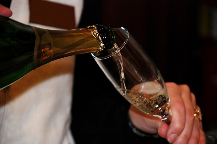 6 Hour Sparkling Wine Tour - Napa Valley - Image 1