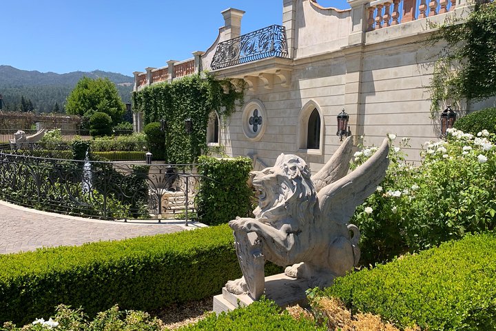 8-Hour Private Sonoma or Napa Wine Tour with Concierge Service - Image 1