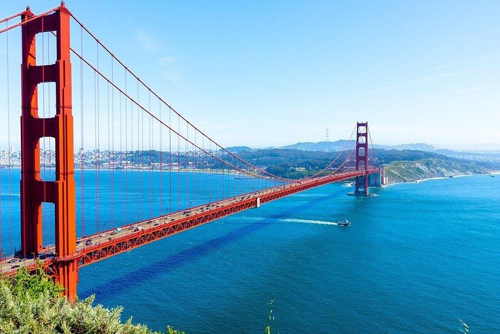 Private 4-hour city tour of San Francisco with driver/guide with Hotel Pick Up - Image 1