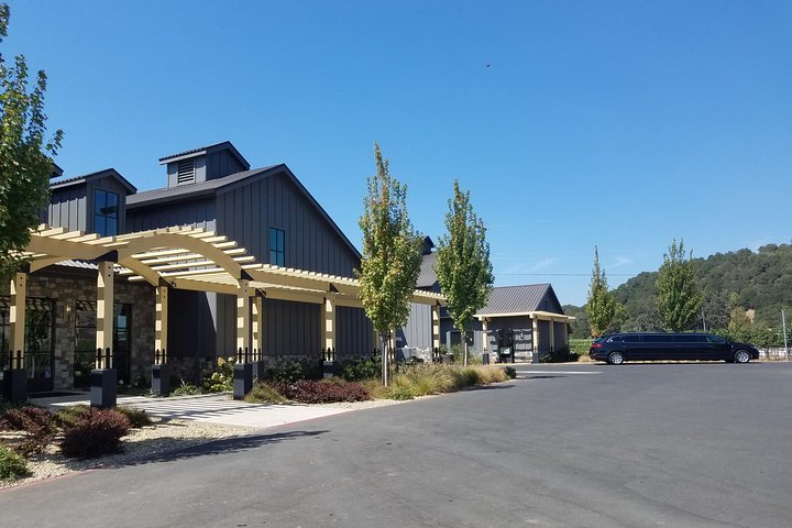 Private Full-Day Napa Wine Tour in a Luxury Vehicle - Image 2