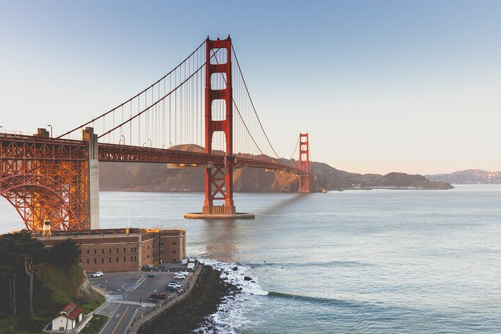 Private Tour of San Francisco Iconic Sites and Local Charm - Image 1