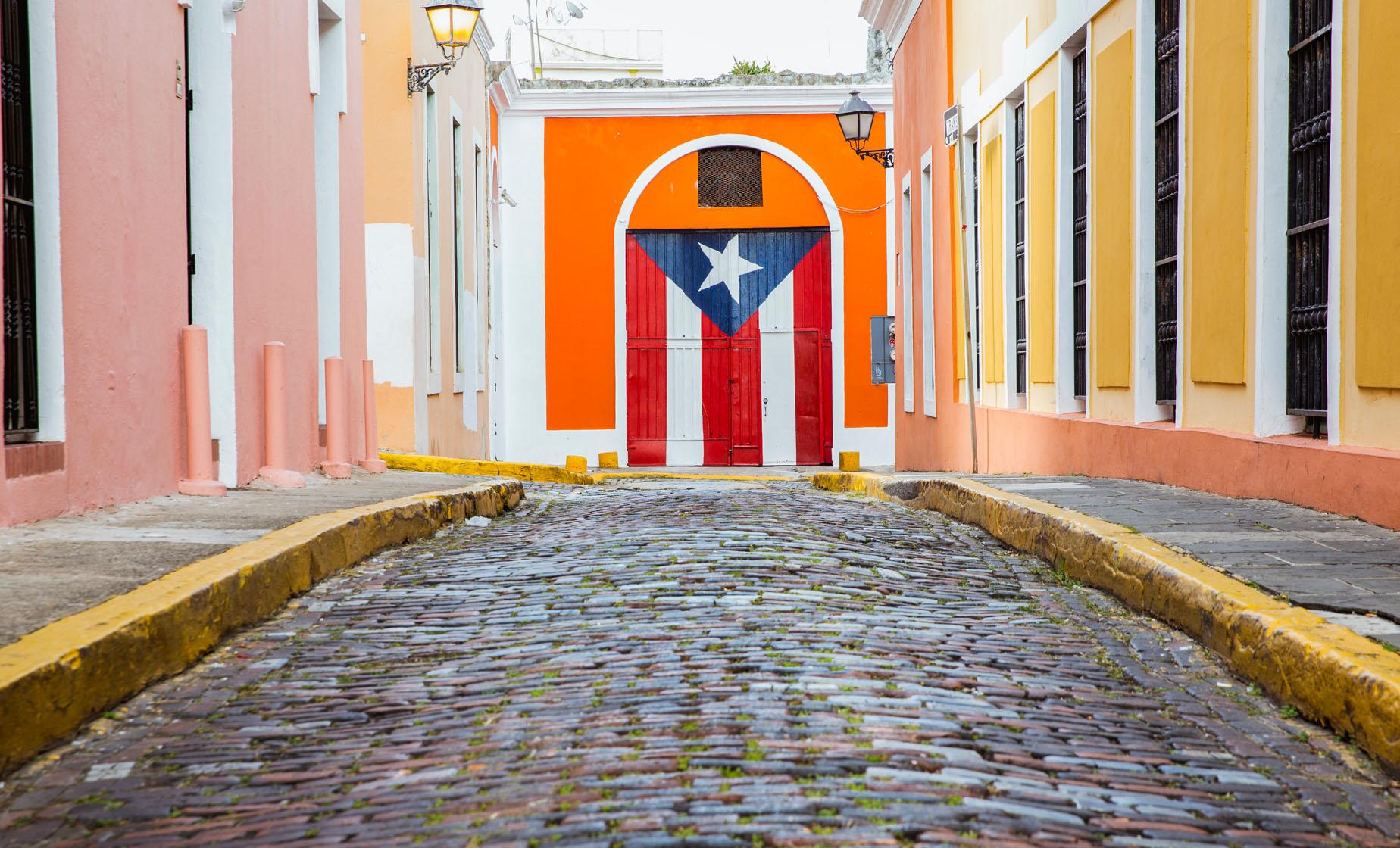 Private Walking Tour of Old San Juan - Image 1