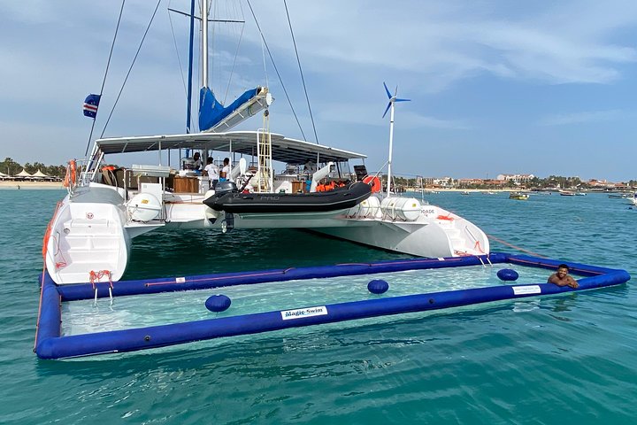 Lounge Catamaran SODADE Half-Day (Adults Only) - Image 1