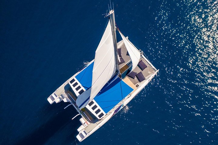 Lounge Catamaran SODADE Half-Day (Adults Only) - Image 5