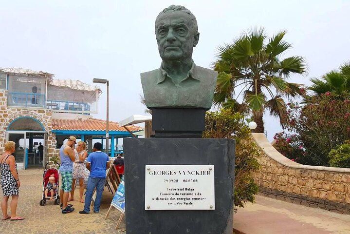 Private Santa Maria City Tour, Street Art and Tapas in Sal island - Image 1