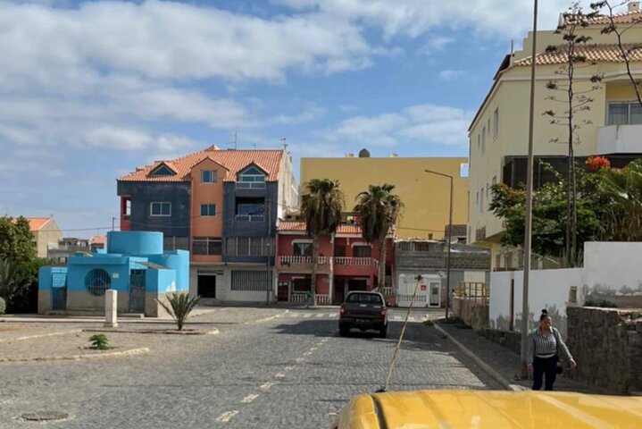 Private Santa Maria City Tour, Street Art and Tapas in Sal island - Image 5