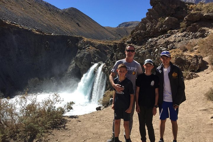 El Yeso Dam & El Plomo Hot Springs - Los Patos Lagoon (PRIVATE EXCURSION) - Image 4