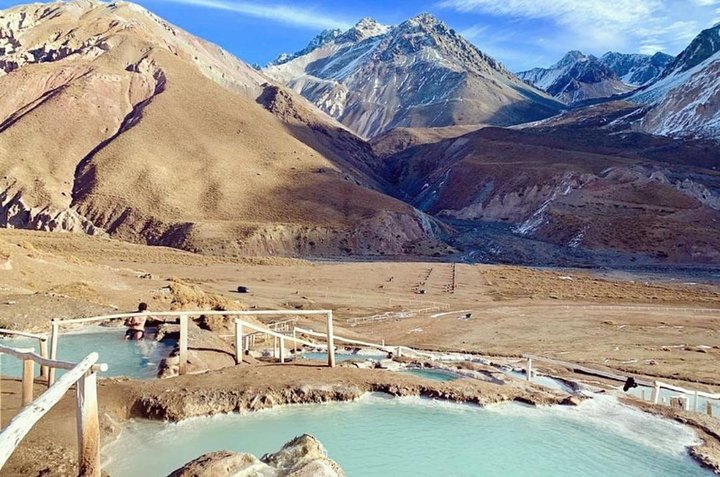 Private tour Cajón del Maipo and Natural hot springs - Image 4
