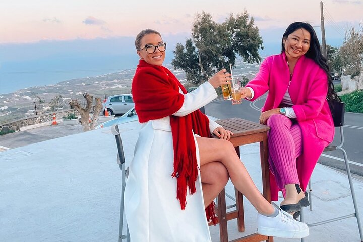 2 Hours Private Wine Tasting Tour in Santorini With Pick Up - Image 2