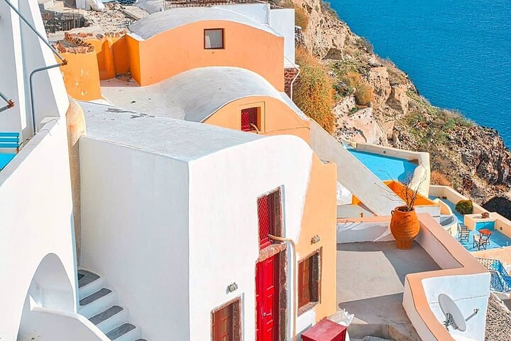5-Hour Private Custom Santorini Tour - Image 2